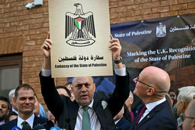 Fyodor Lukyanov: Western Europe's political theatre risks inflaming the Middle East