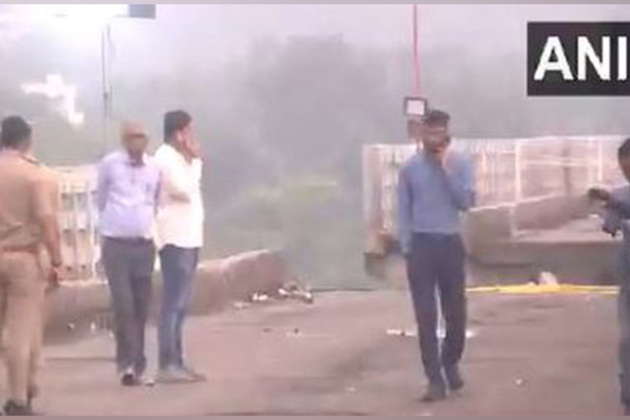 Gujarat bridge collapse: Death toll climbs to 15, rescue operations continue