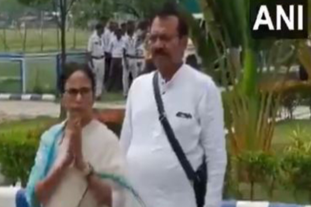 West Bengal Governor CV Ananda Bose hospitalised; CM Mamata Banerjee pays visits
