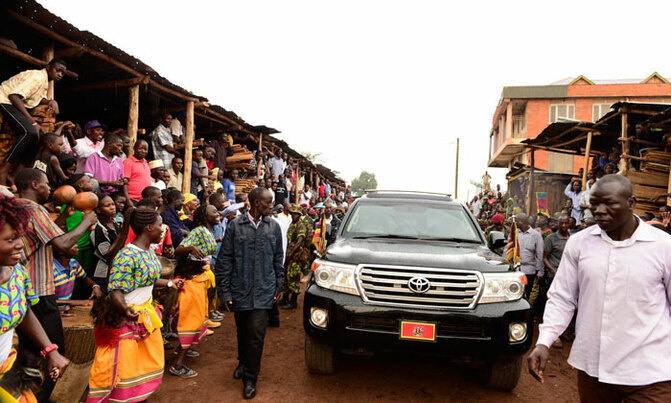 Museveni tours projects in Kampala, Wakiso Museveni tours projects in Kampala, Wakiso