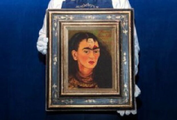 Frida Kahlo portrait sells for record $34.9 million in New York auction