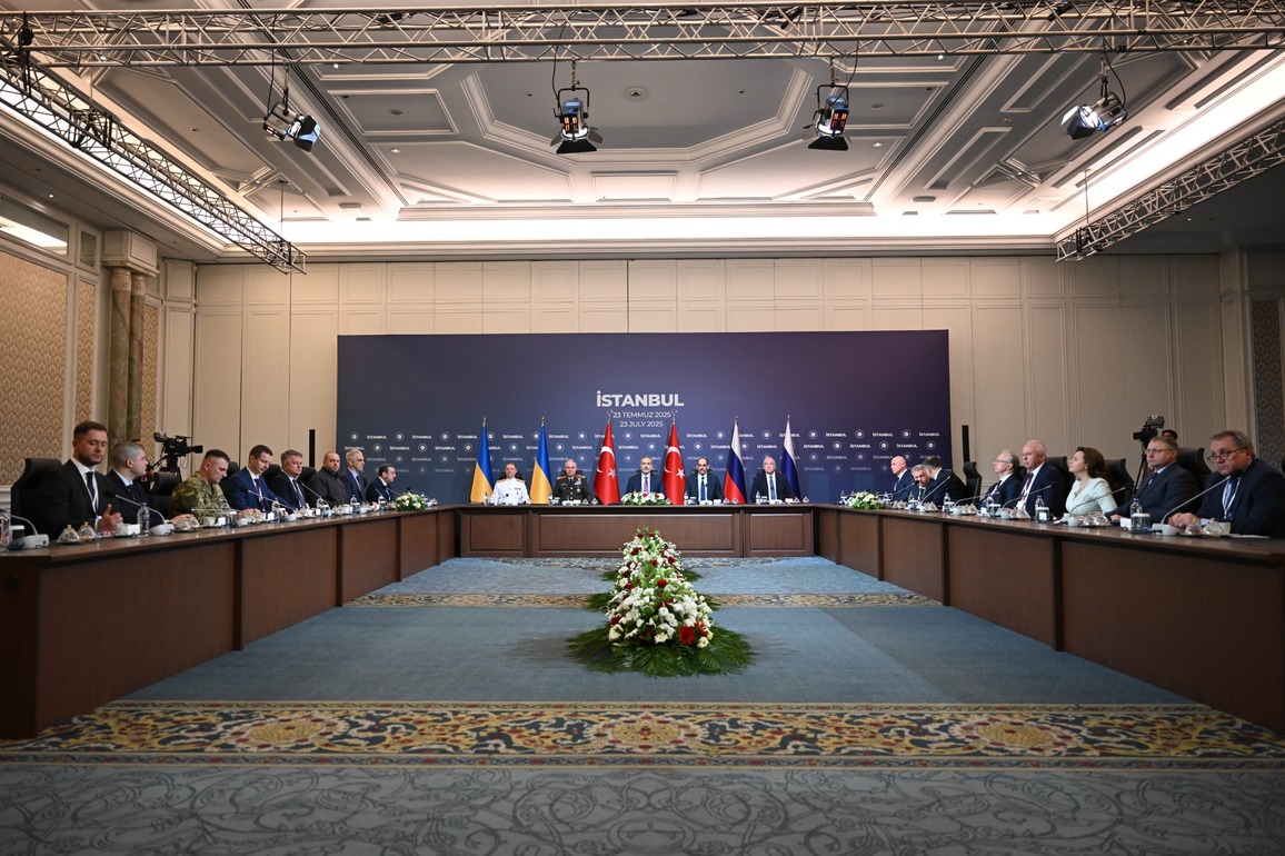TRKIYE-ISTANBUL-RUSSIA-UKRAINE-PEACE TALKS