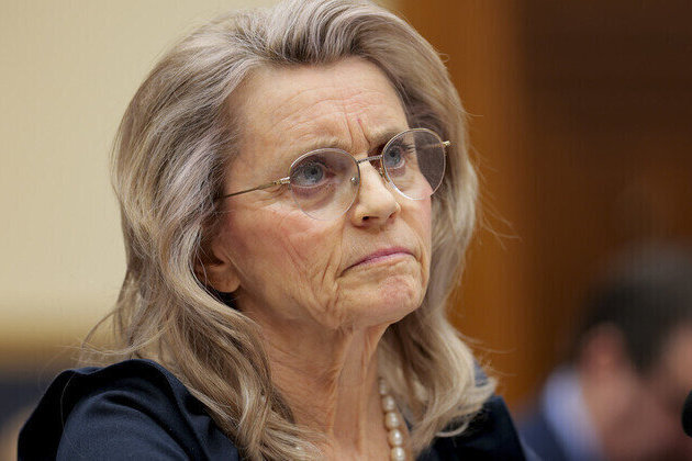 Lawmaker convicted of insulting gays over 20 years ago