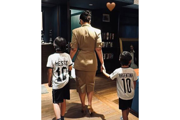Kareena Kapoor gears up for Messi's GOAT Tour in Mumbai with sons Taimur, Jeh; shares pic