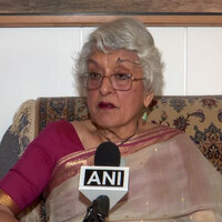 "White House shooting was worrisome," says Ex Diplomat