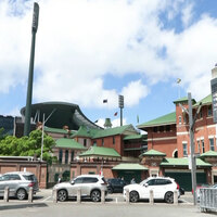Shining sun, gentle breeze, excited fans in Sydney await India's third ODI against Australia