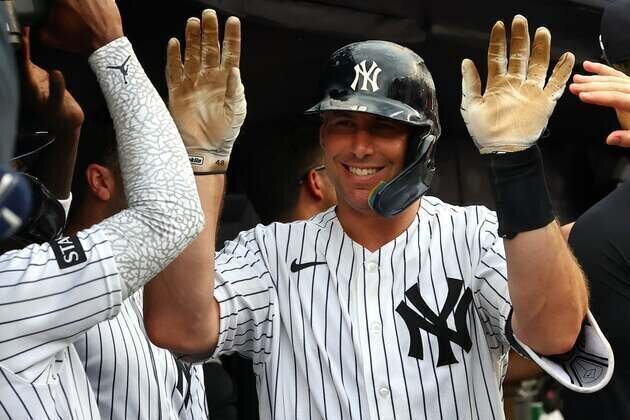 MLB roundup: Yankees pound rival Red Sox 16-1 to take season series