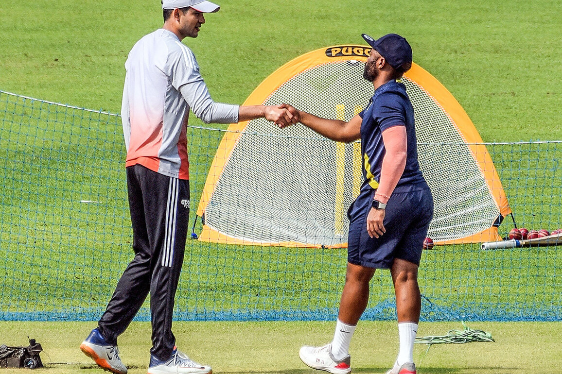 South Africa wins toss, elects to bat first in 1st Test at Kolkata