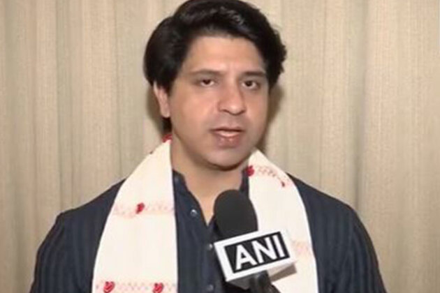 "Rahul, Ramesh, Revanth got 'SMS' from their own leaders": BJP slams Congress