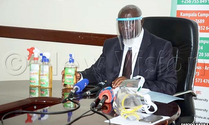 Islamic University makes U-turn on lecturers suspension Islamic University makes U-turn on lecturers suspension