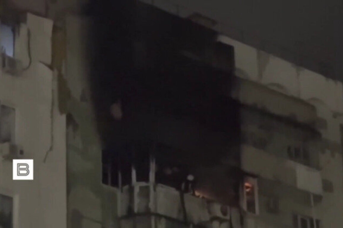 Ukrainian drone smashes into apartment block in Russia 