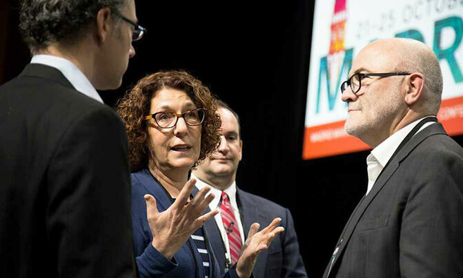 Will bNAbs yield a one size fits all HIV vaccine? Will bNAbs yield a one size fits all HIV vaccine?