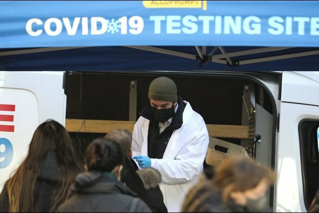 Omicron remains focus of U.S. COVID-19 battle