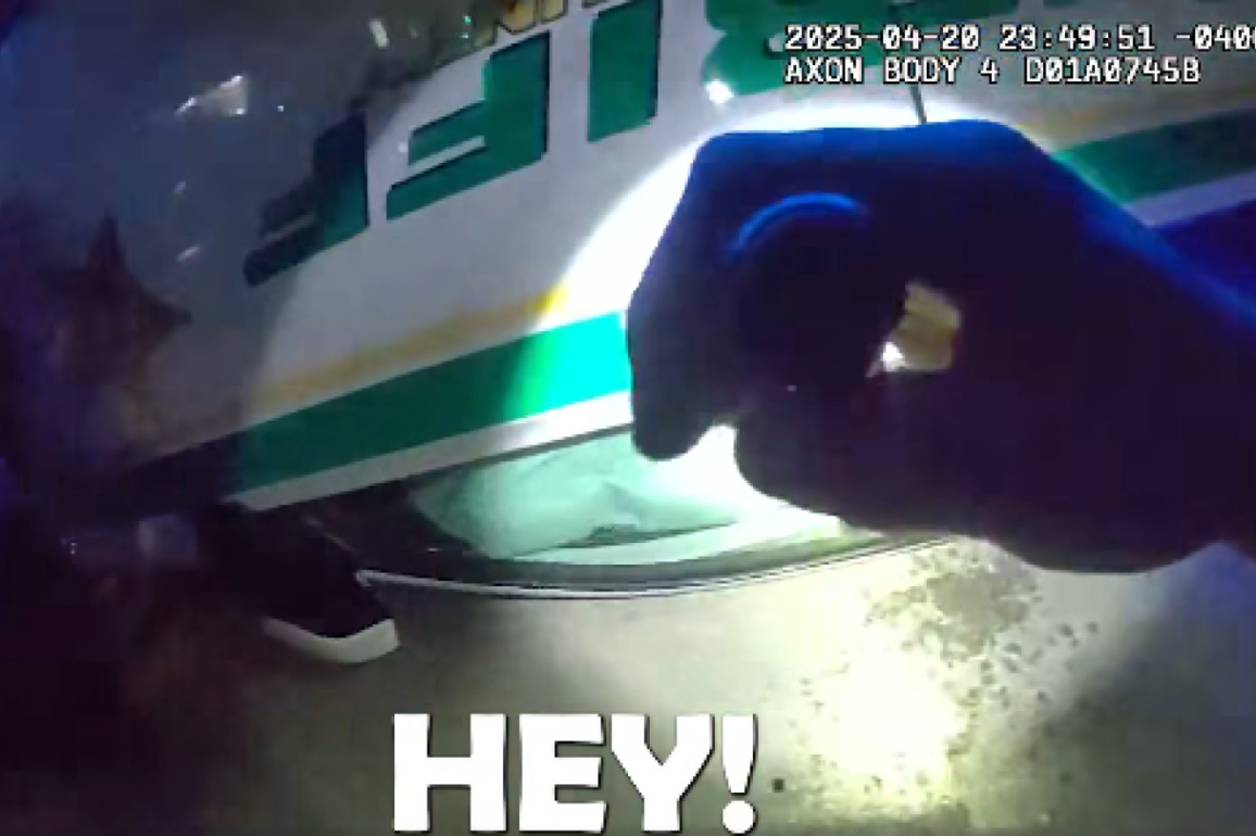 Video- Suspected drunk driver crashes into Fla. cruiser head-on, rolling it over