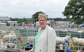 EXCLUSIVE -  Ann Davies: "If we support locally produced food, we will import less"