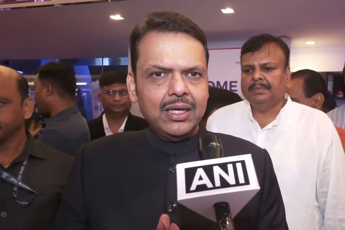Maharashtra CM Devendra Fadnavis meets former UK PM Rishi Sunak; discusses strengthening India-UK ties