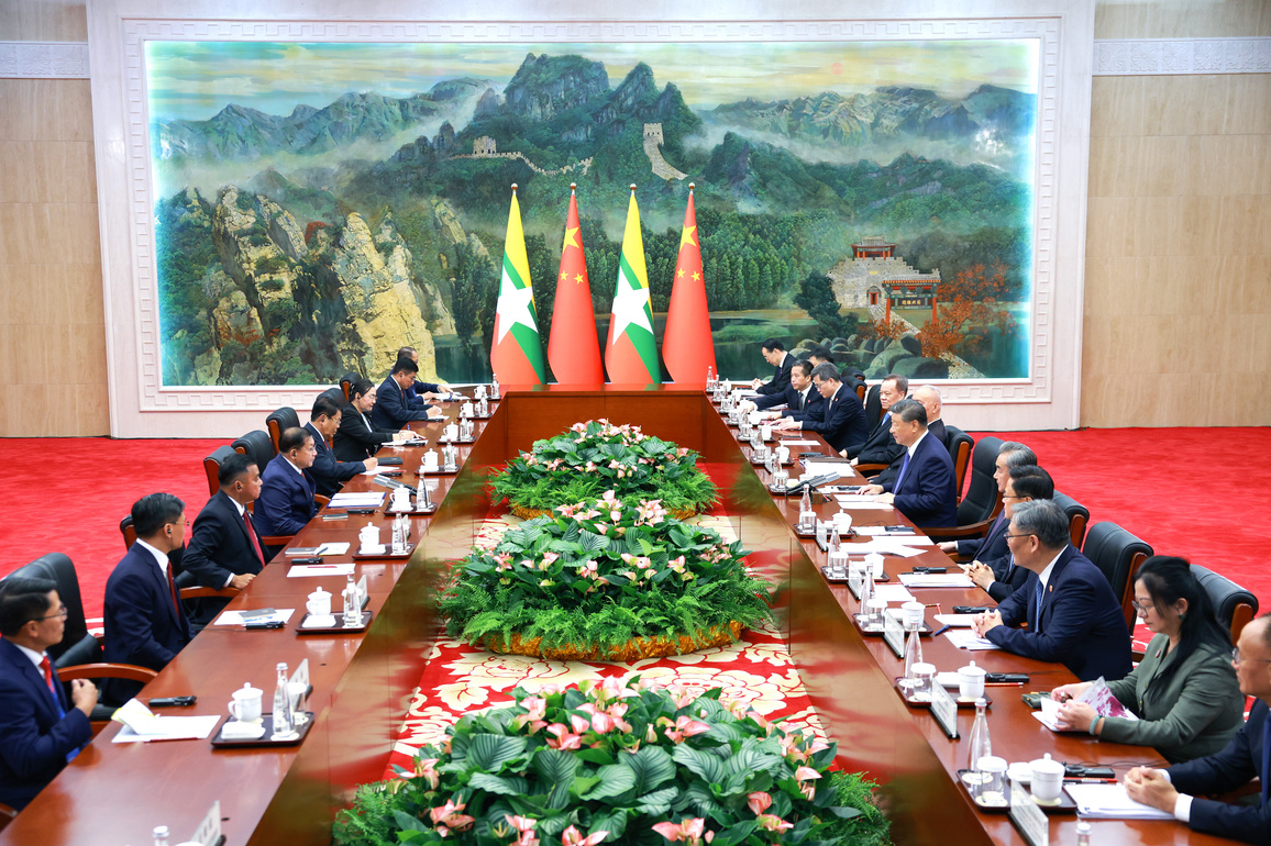 (SCO Tianjin Summit) CHINA-TIANJIN-XI JINPING-MYANMAR'S ACTING PRESIDENT-MEETING (CN)