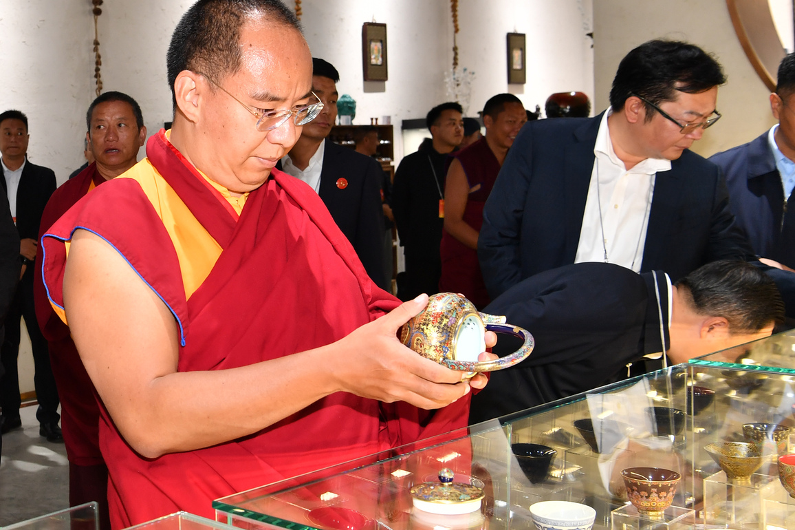 CHINA-XIZANG-PANCHEN RINPOCHE-RELIGIOUS AND SOCIAL ACTIVITIES (CN)