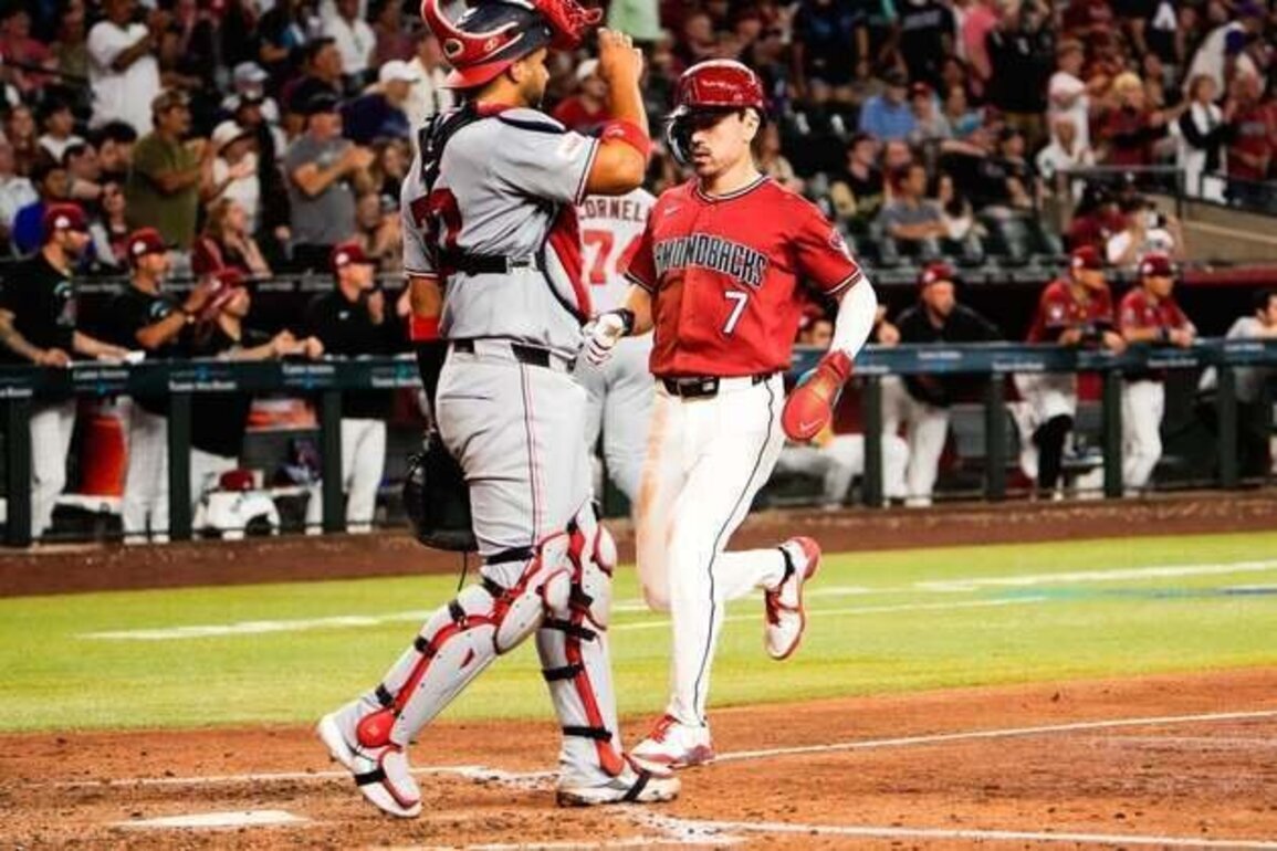 Diamondbacks' bats awaken in time to avoid sweep vs. Nationals