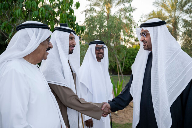 UAE President attends reunion of individuals present during founding of the Union