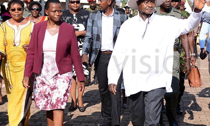 Museveni cautions ghetto youth to listen to NRM Museveni cautions ghetto youth to listen to NRM