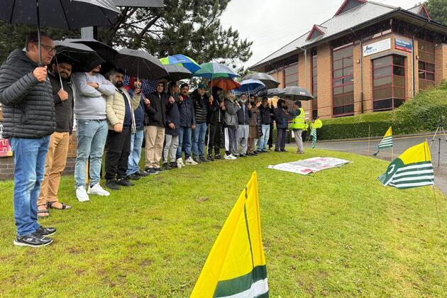 PoJK activists protest outside Pakistani Consulate in UK, demand justice