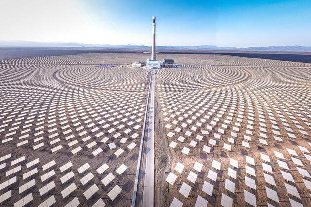 China doubles down on clean energy to buffer risks, achieve carbon targets