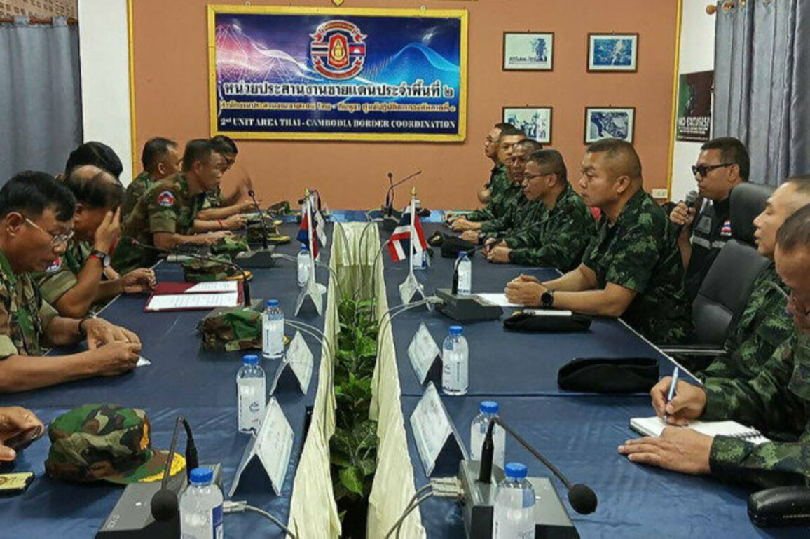 China to maintain close contact with Cambodia, Thailand over ceasefire