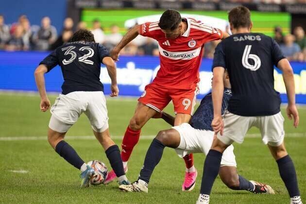 Charlotte looks to keep rolling, add to Fire's recent woes