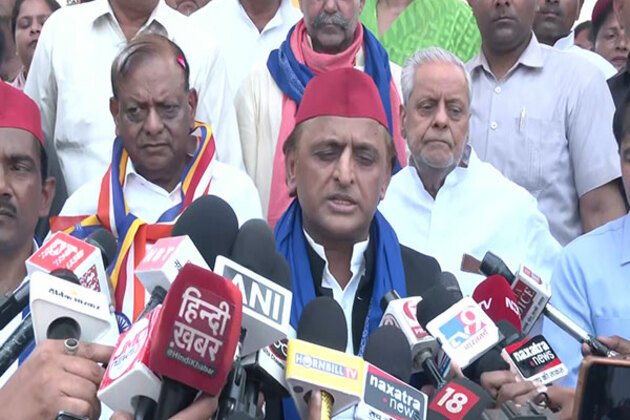 SP chief Akhilesh Yadav criticises UP govt's Zero poverty scheme; claims BJP "lying to poor"