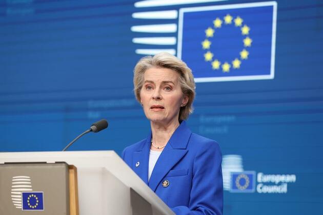 EU chief survives no-confidence vote as transparency, leadership concerns mount