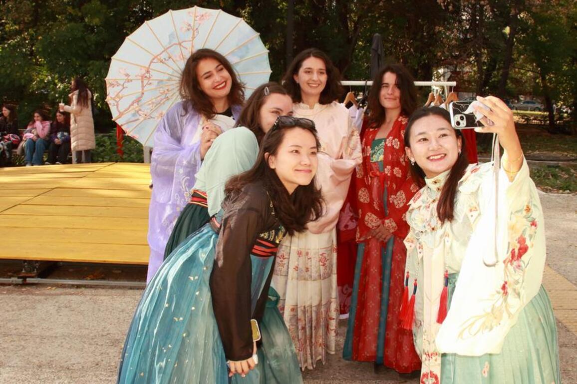 China's Mid-Autumn Festival celebrated in Bulgaria with cultural festivities