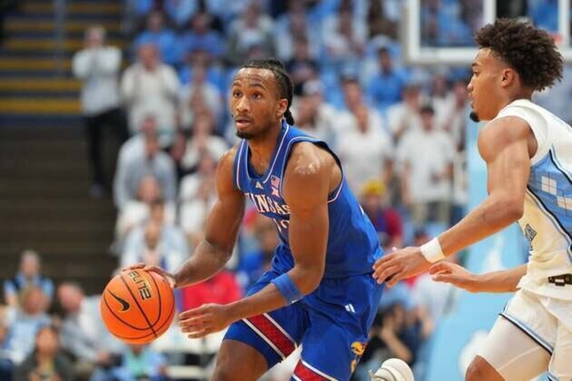 No. 21 Kansas meets Missouri for Border War in Kansas City