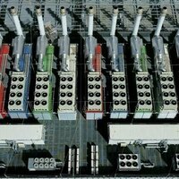 AI's ballooning energy consumption puts spotlight on data center efficiency