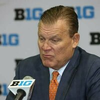 No. 17 Illinois hits 17 3s, smokes Jackson State