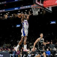 Kelly Oubre Jr. goes off before exiting (ankle) in 76ers' win over Nets