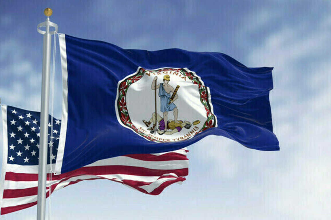 State flag banned over Roman goddess bare breast  media