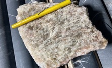  A spodumene sample from Benton Resources and Sokoman Minerals’ Golden Hope JV in Canada grading 1.82% Li2O