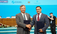 Tetsuya Daikoku, Senior Executive Managing Officer, Mitsui & Co, and Shukhrat Ibragimov, Chairman of Board of Directors, Eurasian Resources Group. Photo: Mitsui