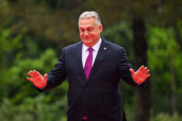 Orban accuses EU of telling Russian reparations fairy tales