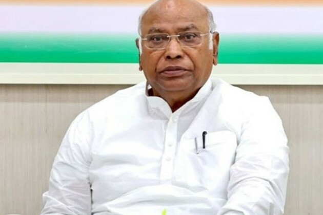 "Touch the Sky with Glory": Congress President Mallikarjun Kharge welcomes Axiom 4 launch, lauds Group Captain Shubhanshu Shukla
