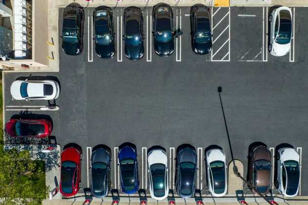 Californians arent buying the EV mandate