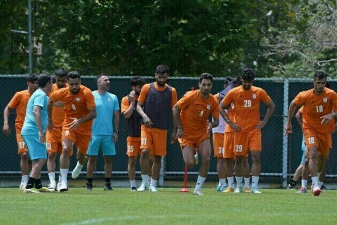 Ghalenoei Names Iran Squad for Qatar, N. Korea Matches