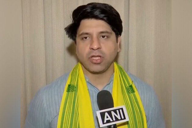 "PM Modi continues to be most popular global leader, Congress becomes 'Nawabs of negativity': BJP's Shehzad Poonawalla