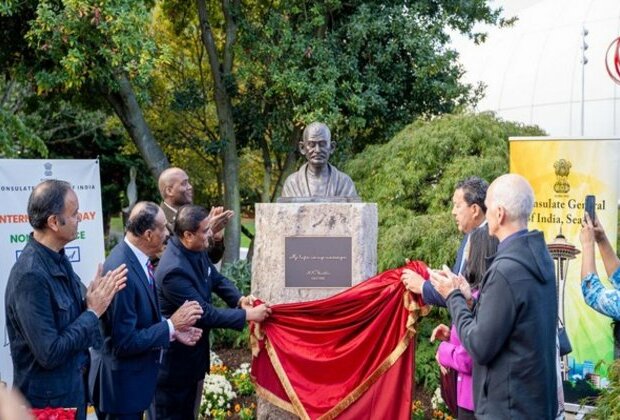 Mahatma Gandhi's bust unveiled at Seattle Centre in US, Consulate General says