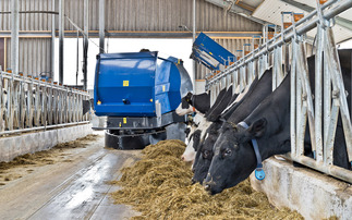 DeLaval introduces new autonomous feeding robot