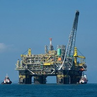 US oil exports spike as global buyers replace Middle East supply