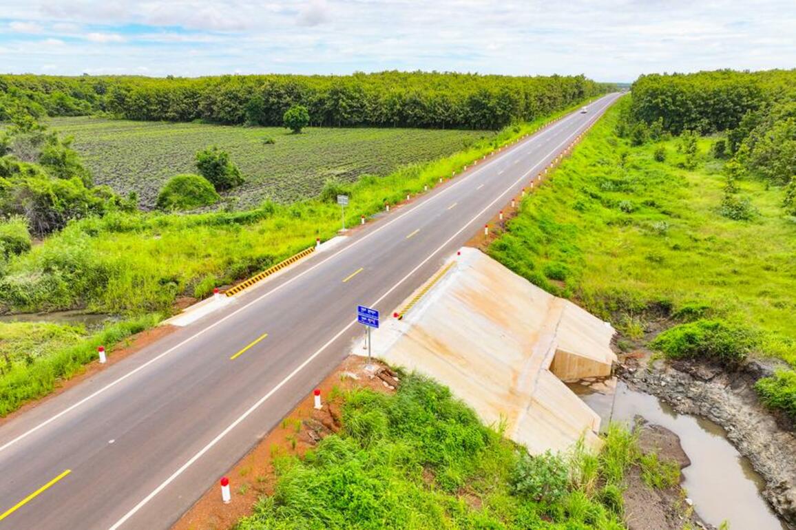 Column: Closer Cambodia-China ties chart path toward shared future