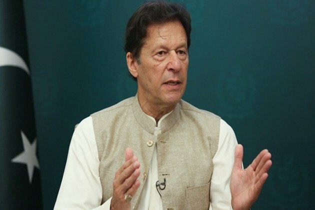 Former Karachi mayor slams Imran Khan, says Pakistan running on autopilot