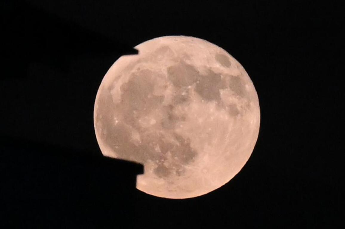 Asia Album: Full moon night in Pakistan's capital